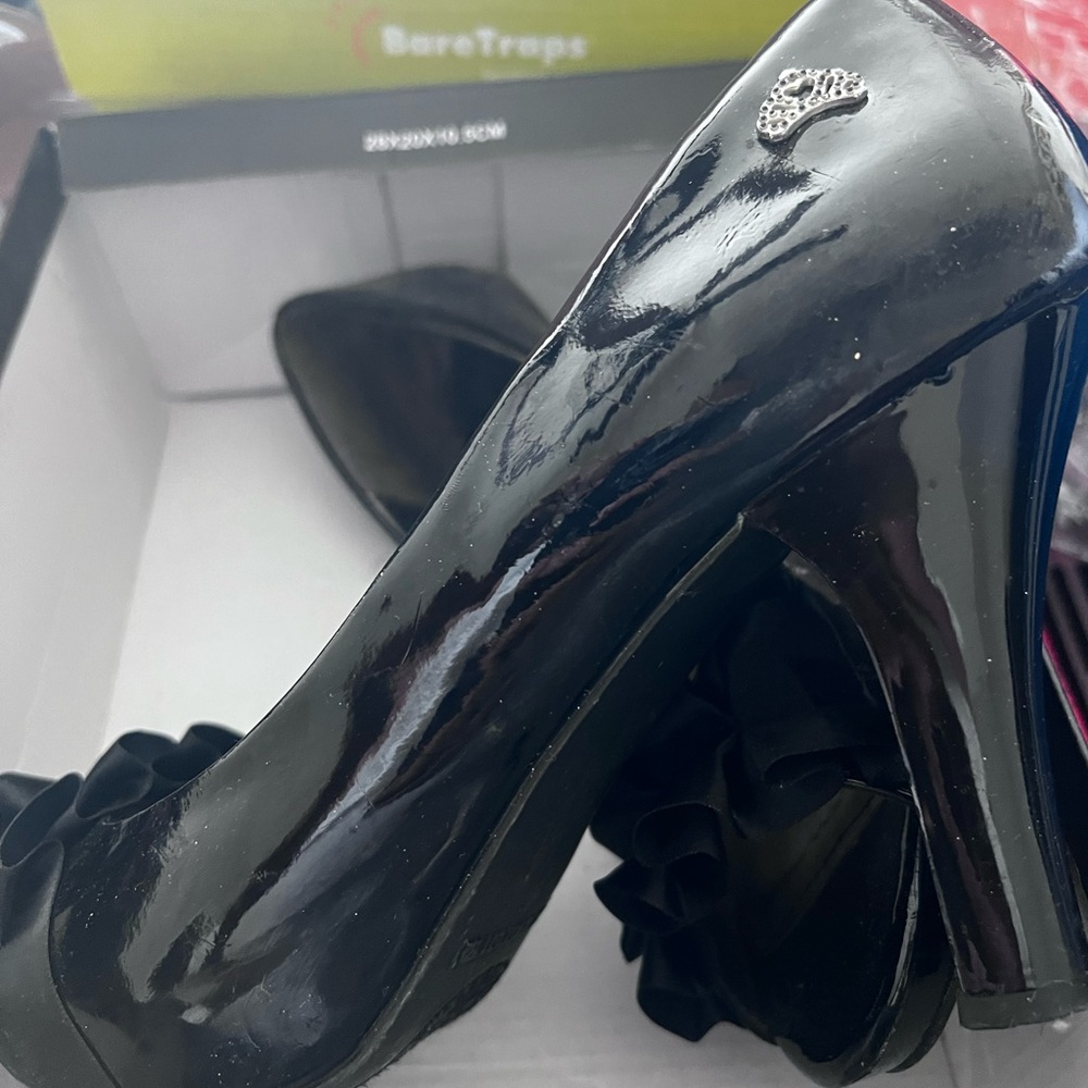 Black High Heel Pumps
